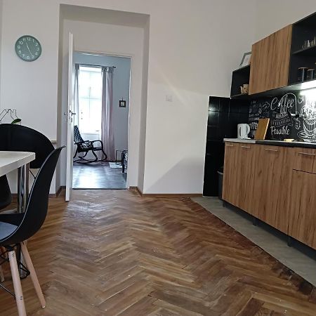 Apartman Hybesova2 ブルノ エクステリア 写真