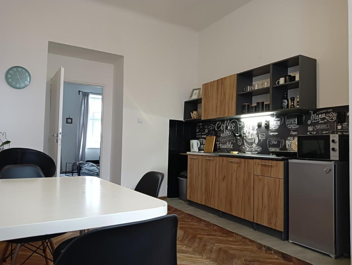 Apartman Hybesova2 ブルノ エクステリア 写真